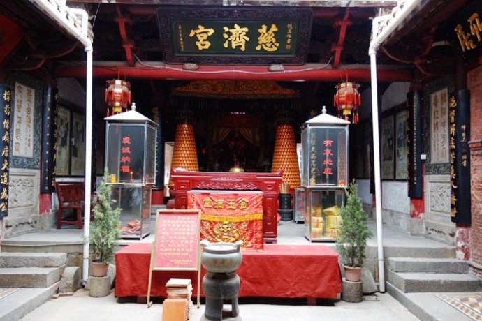 吴夲精神与花桥慈济宫    　